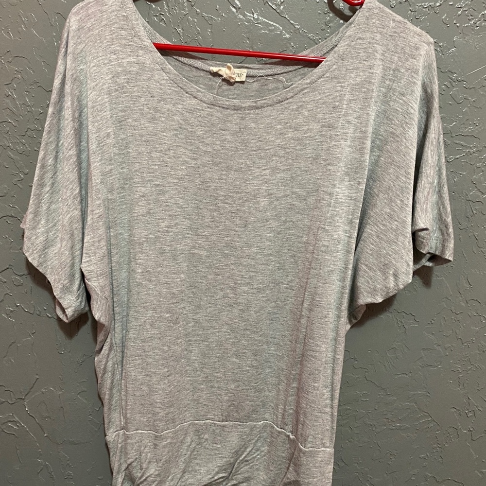 Short sleeve blouse